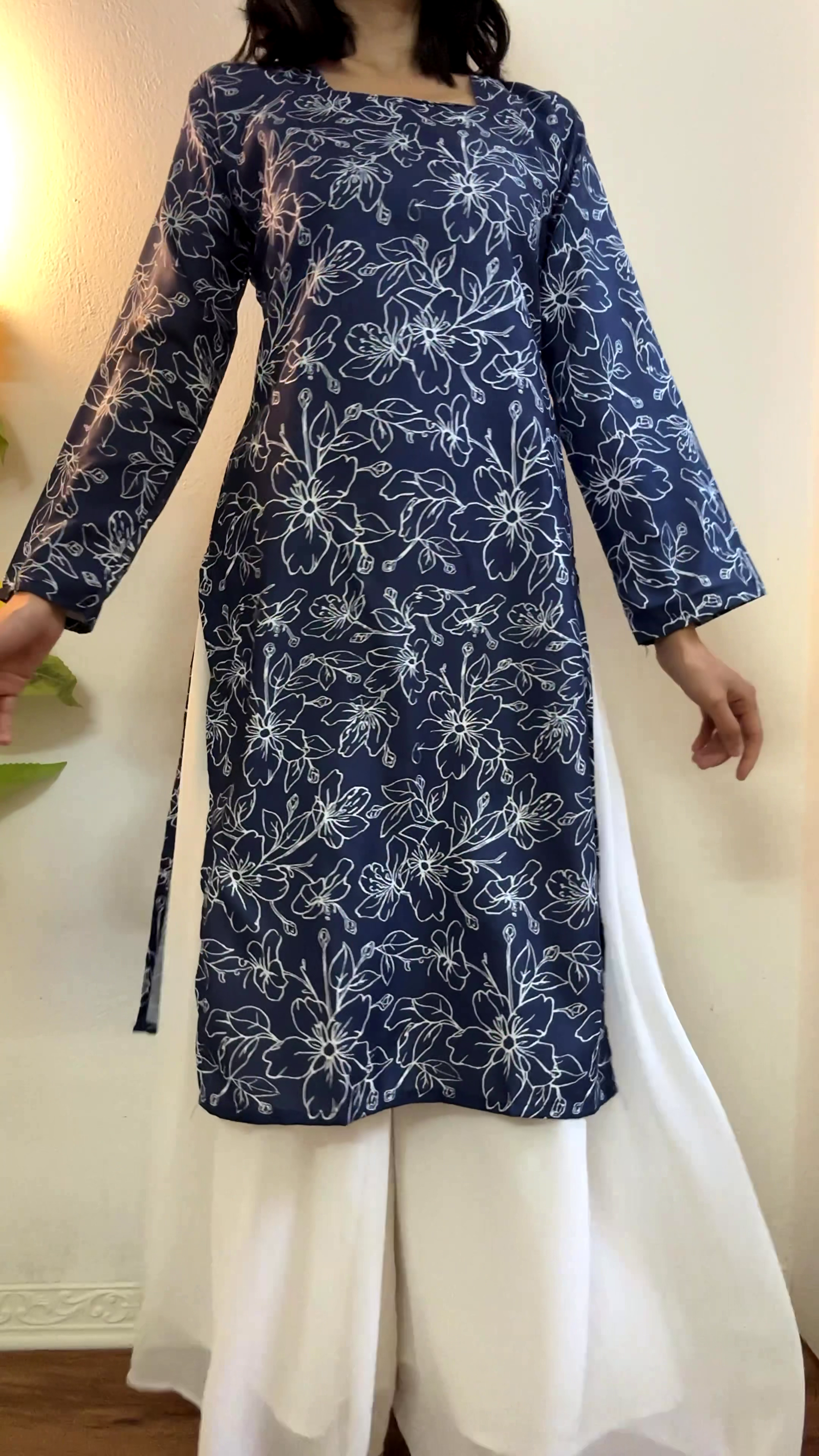 Long Sleeve Dress with Lace-Up Back