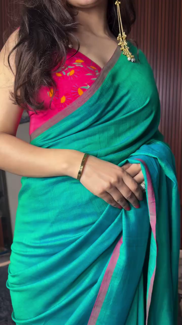 Elegant Handwoven Saree
